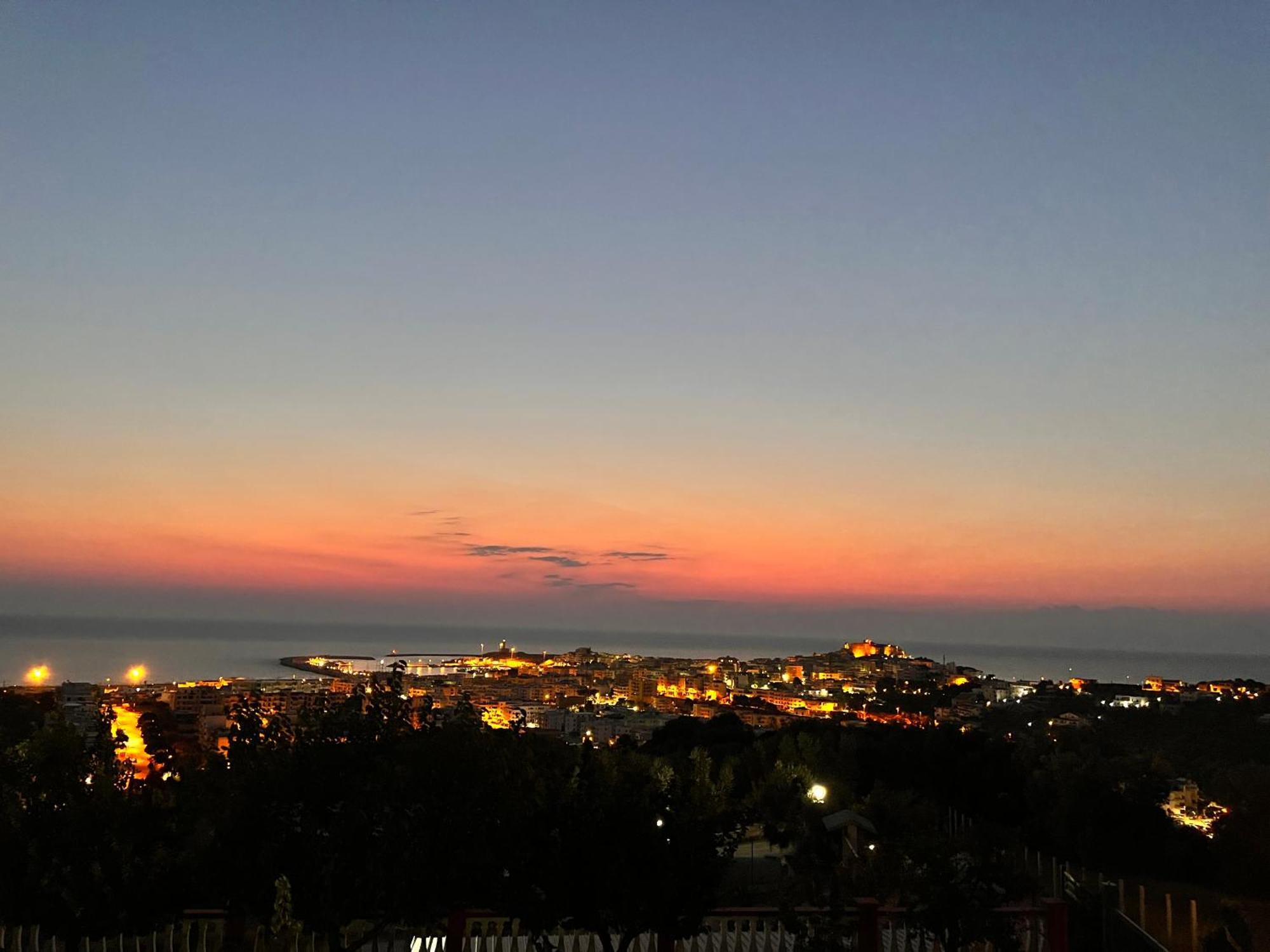 Case Vacanze Con Vista Panoramica Da Antonella Vieste Bagian luar foto